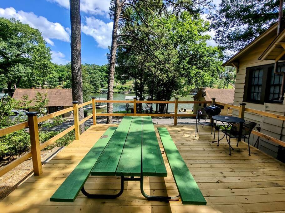 #09 - Large Lakeview One Bedroom- Pet Friendly Hot Springs Exterior foto