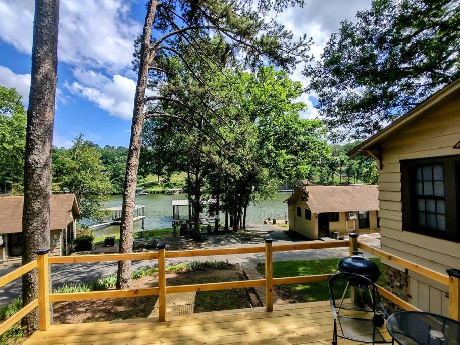 #09 - Large Lakeview One Bedroom- Pet Friendly Hot Springs Exterior foto